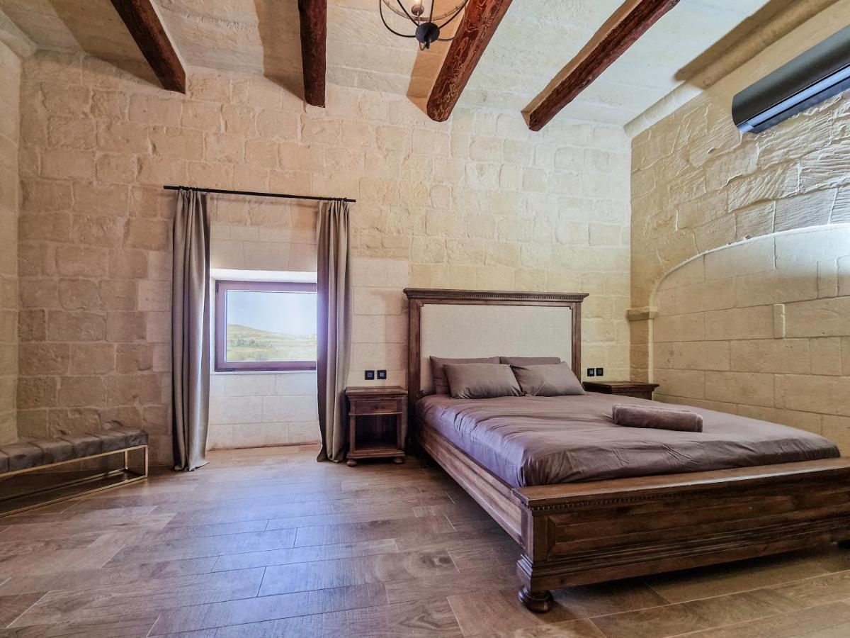 Luxury Surrounded With Nature & Farm Animals Alpacas Etc Għasri