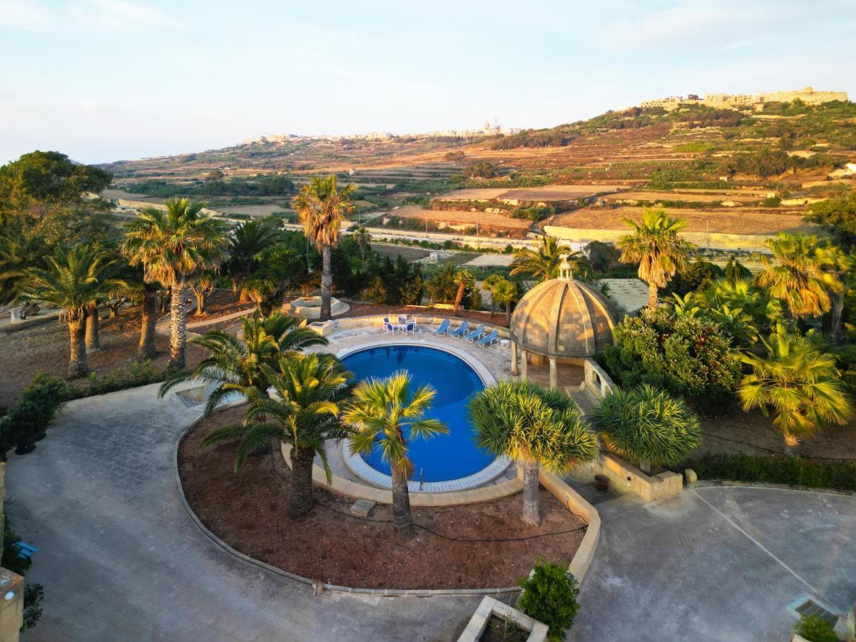 Luxury Surrounded With Nature & Farm Animals Alpacas Etc Villa *